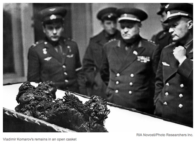 Cosmonaut_Vladimir_Komarov_corpse